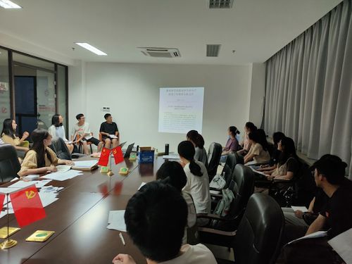 计算机一支部活动日照片5