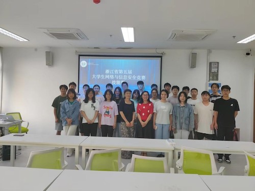 技能挑战赛参赛选手合影 技能挑战赛参赛选手合影