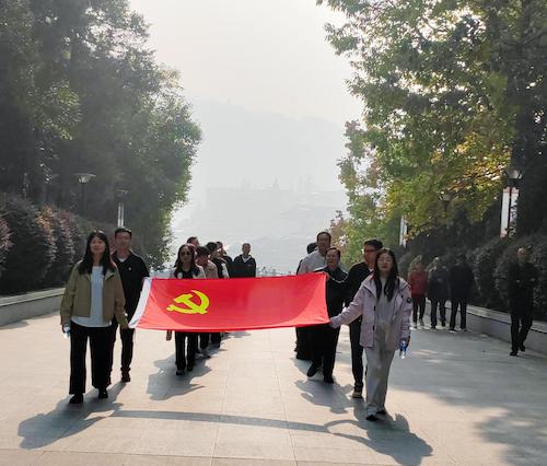 列队走新 列队走新