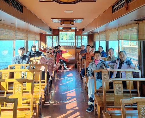 船上合影 船上合影