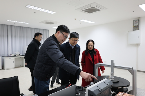 应飙副书记走访传感器国家工程中心杭州分中心3